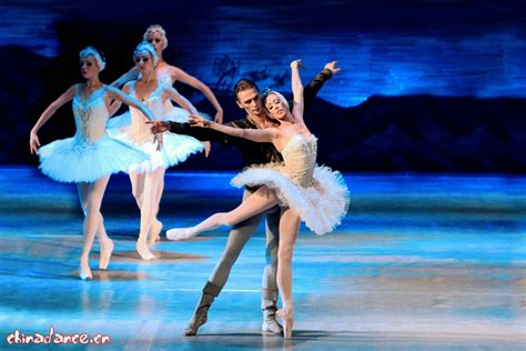 俄罗斯芭蕾舞剧五部传世之作 大师不断改编历史赋予新意_国际新闻_环球网