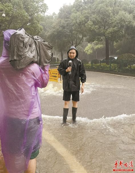 湖南广播电视台投身抗洪救灾报道纪实：风雨同舟在路上 - 要闻 - 湖南在线 - 华声在线
