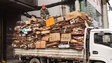 运输清理杂物废品回收4k素材mp4格式视频下载_正版视频编号126324-摄图网