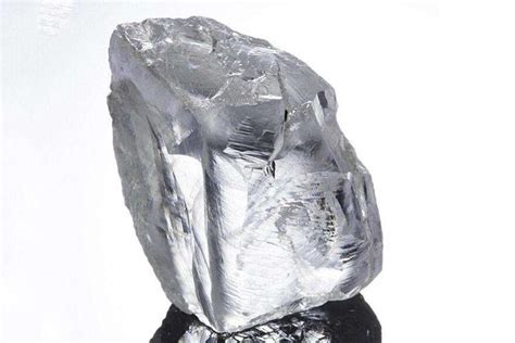 世界最大钻石——库里南钻石的传奇故事 - 知乎