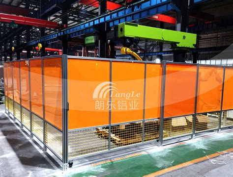 简易耐用工厂护栏网大门现货直销/金属丝网框架结构隔离防护门-阿里巴巴