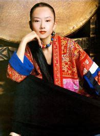 资料显示，杨丽萍出生于1958年的云南，是国家一级演员，同时享受国家的特殊津贴。