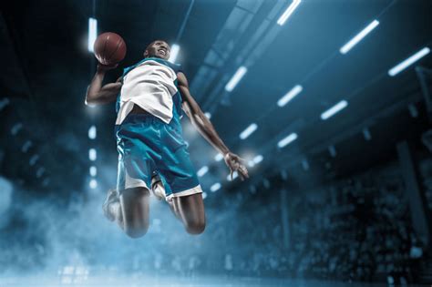 篮球跳投图片-篮球跳投由队员投篮素材-高清图片-摄影照片-寻图 ...
