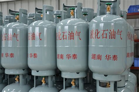 液化气钢瓶_液化气罐_扬州高得宝瓦斯器材制造有限公司