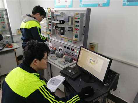 现代电气控制系统安装与调试虚拟仿真软件_北京云中逐梦科技有限公司