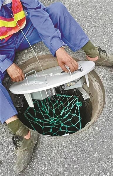 井盖防护网 窖井防坠网 带铁环井盖网下水道防护网 地下井600直径-阿里巴巴