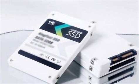 SSD固态硬盘需要分区吗?SSD固态硬盘分区与不分区性能对比 _ 电脑系统城