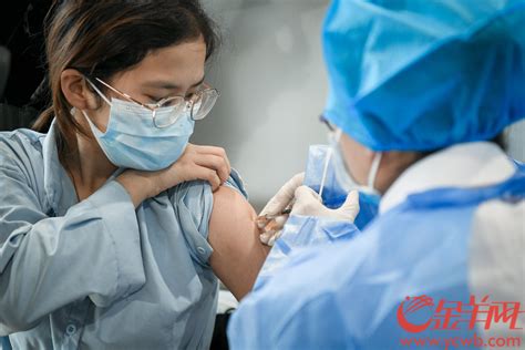 《新冠病毒疫苗接种技术指南》备受关注，广东省疾控专家解答疑问