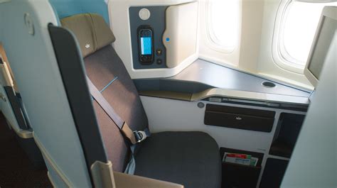 Jamco Venture™ Premium Class Seats Installed in KLM Royal Dutch ...