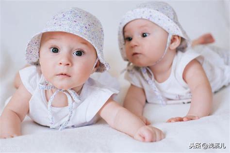 2020双胞胎取名大全最新版的，双胞胎有含义的取名方法-周易起名-国学梦