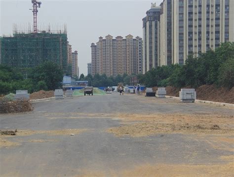 河南省鹤壁市第一所本科高校新校区主体竣工