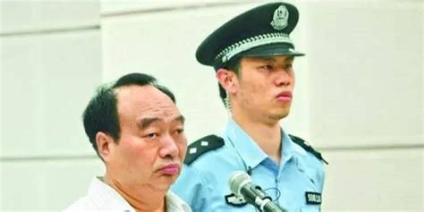 重庆不雅视频案落马官员雷政富入狱3年再遭举报_手机新浪网