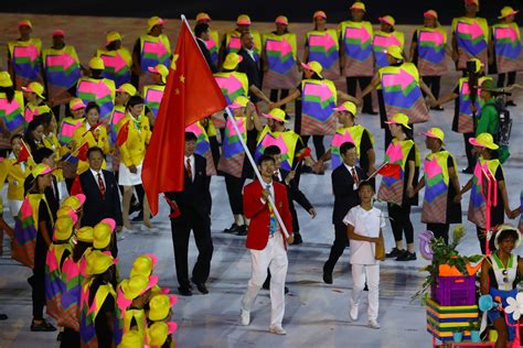 2016里约奥运会开幕：中国运动员入场精彩瞬间(组图)_新闻频道_中华网