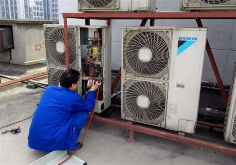 空调维修公司告诉您空调漏水的原因分析及维修方法-唐山京港家政服务有限公司