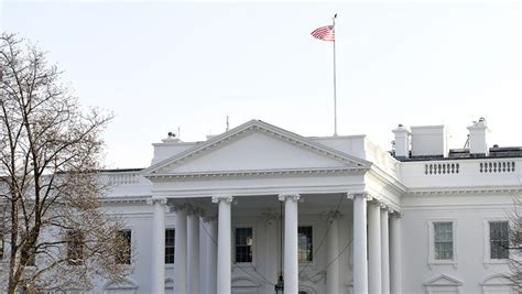 为绕过国会“建墙”，白宫正在准备国家紧急状态声明草案……__凤凰网