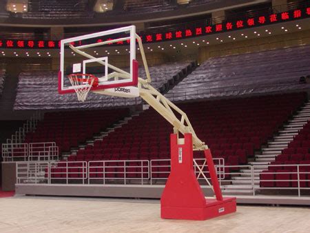 nba篮球架的高度是多少？-一般篮球架的标准高度是多少？