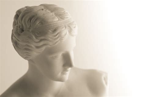米洛的维纳斯雕像,维纳斯雕像,维纳斯,爱神,复制雕像,古典希腊,雕塑,美术雕像,雕像,亮色调,摄影素材,汇图网www.huitu.com