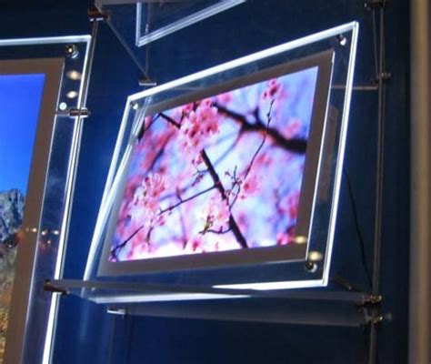 上海广告公司为大家介绍水晶灯箱-上海积目广告器材有限公司