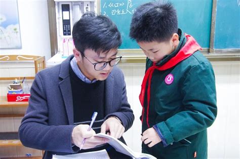 重庆大学2020年“青知行”志愿服务月圆满结束 - 综合新闻 - 重庆大学新闻网