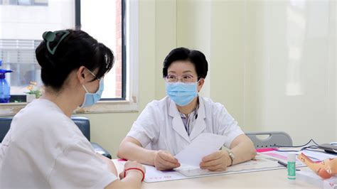 武汉妇科医院—宫腔粘连是如何引起的？