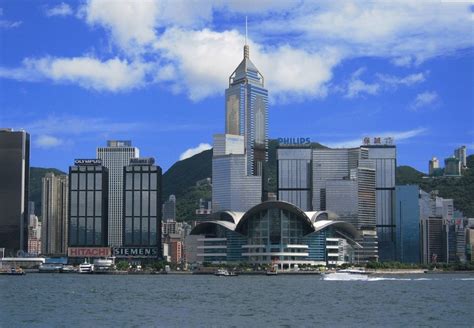 香港湾仔区高楼大厦风景,滨海建筑,建筑摄影,摄影素材,汇图网www.huitu.com