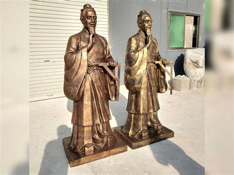 玻璃钢雕塑制作翻模工艺步骤的六步曲-上海培艺环境工程有限公司
