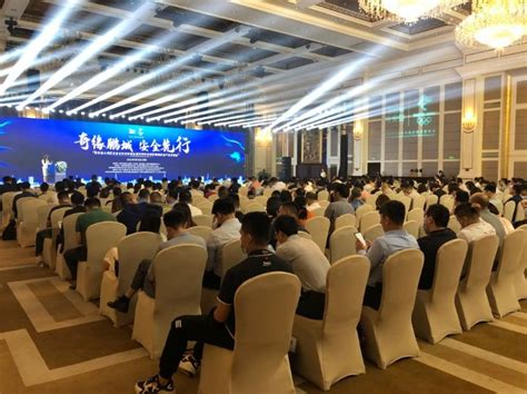 深圳龙岗：举办2023龙岗区专精特新企业高质量发展大会