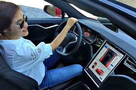 车主故事：真•科技达人 丽姐和她的特斯拉90D