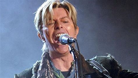 摇滚巨星的陨落：大卫.鲍威 David Bowie - 知乎