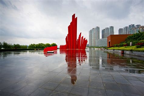 在大地上树起红色丰碑，江苏5组红色雕塑里的党史故事_江苏文明网