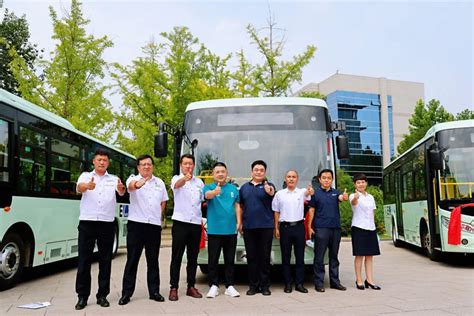 120辆！欧辉城市客车交付北京万佳通，打造绿色高效出行方案 第一商用车网 cvworld.cn