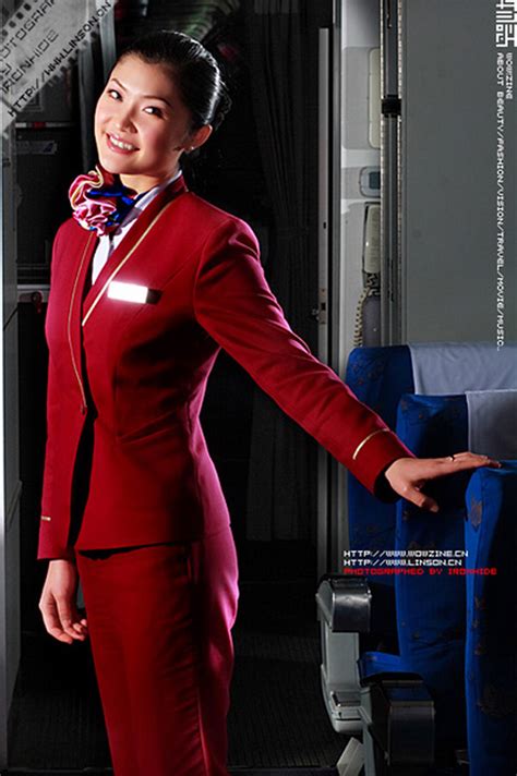 女乘客在国际航班上产子 空姐帮接生 飞机返航 - 民航 - 航空圈——航空信息、大数据平台