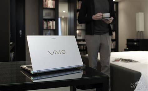 索尼VAIO Duo 11滑动式触控超极本靓图赏_笔记本_太平洋电脑网