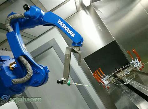 荣德自动喷涂设备应用-喷涂机器人视频-喷涂生产线案例-喷漆往复机