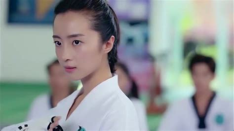 《旋风女队》宣布9.9首映 献礼第33个教师节 - 中国电影网