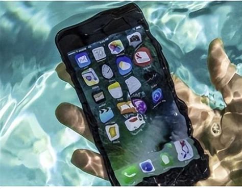 OPPO R17手机进水还能用吗？OPPO R17手机进水处理方法 | 手机维修网