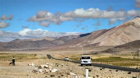 西藏公路交通网络日益完善_时图_图片频道_云南网