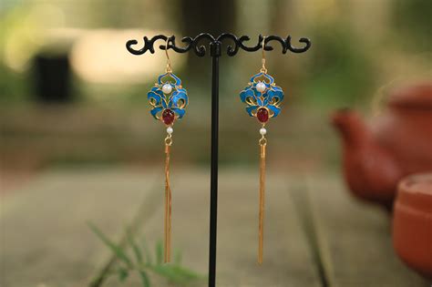 精美的乌兹别克斯坦 · 传统珠宝首饰