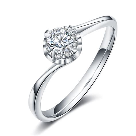 钻石戒指怎么买？ 怎样挑选戒指 - 中国婚博会官网