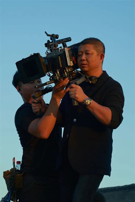 著名电影摄影师曹郁携新片《脐带》到我院进行学术交流_中央戏剧学院