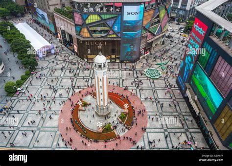 Jiefangbei Square (Chongqing) - 2019 All You Need to Know BEFORE You Go (with Photos) - TripAdvisor