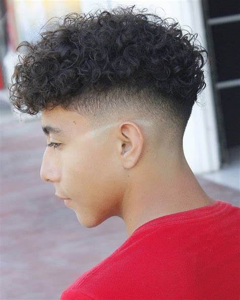 28 Ways to Wear Taper Fade on Curly Hair (2022 Guide) – Hairstyle Camp