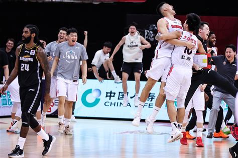 CBA总决赛G3：广东宏远110-103辽宁本钢 获队史第11冠