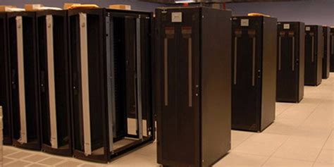 机柜厂家介绍智能机柜在大数据中心机房有哪些功效-精致机柜