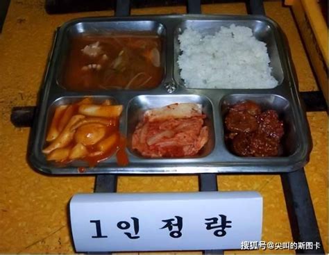 韩国国宴菜单曝光，韩军士兵：突然觉得泡菜开会也不是那么差了_伙食_美国_远征