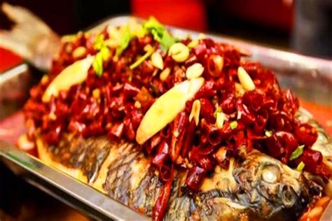 半天妖烤鱼：烤出人间的美味与温情_北京日报网