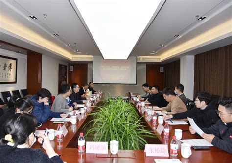 松江区科技创新青年人才座谈会在博阳召开 - 企业资讯 - 上海博阳新能源科技股份有限公司