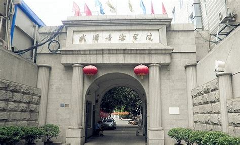 武汉音乐学院的广场高清图片下载_红动中国