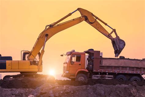 挖机代理商也是当前制约挖掘机厂家发展的一块短板