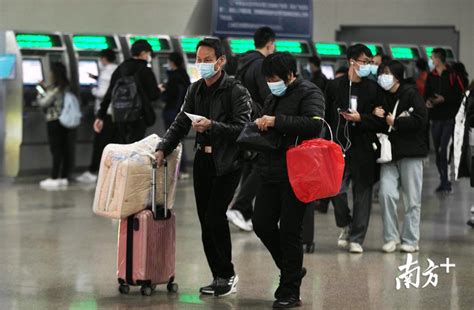 广州南站春运旅客发送量将达1200万人次 老人可走“无健康码”通道_南方网